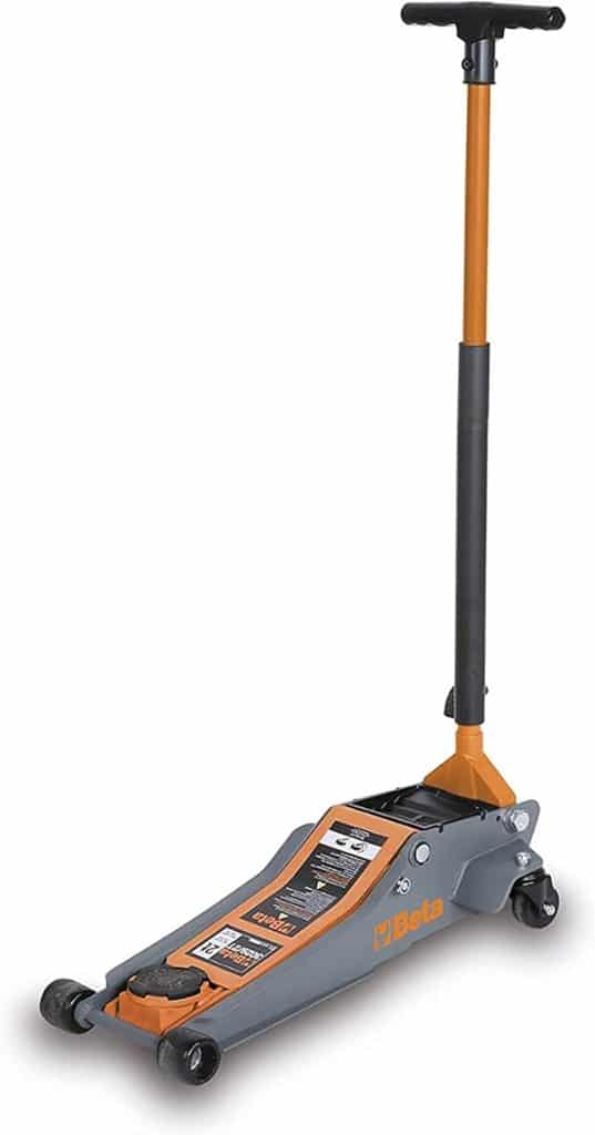 Test du cric rouleur Beta 3029/2T : puissance et fiabilité