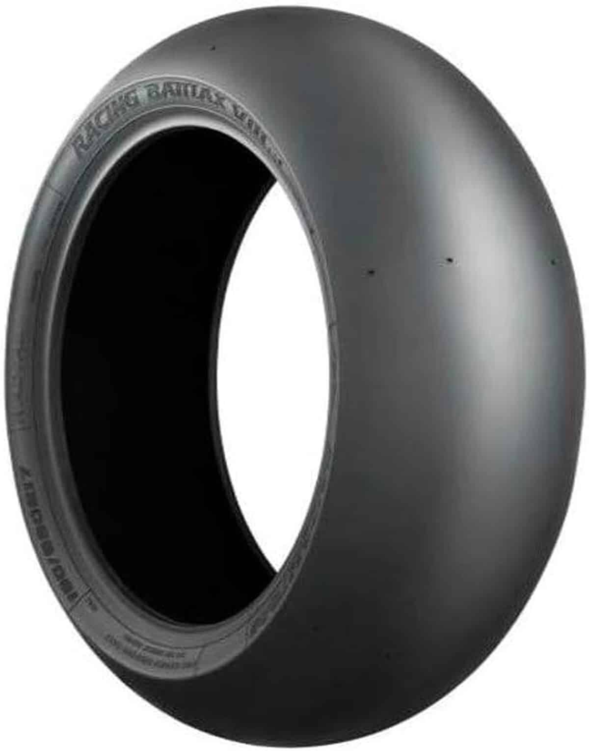 Test du pneu moto Bridgestone 190/650 R17 V01R