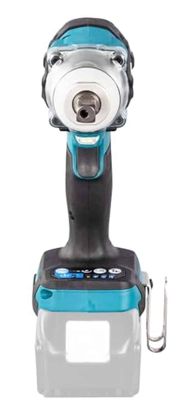 Découvrez notre test approfondi de la Makita DTW301Z, une clé à chocs alliant puissance et design compact pour vos besoins mécaniques professionnels et amateurs.