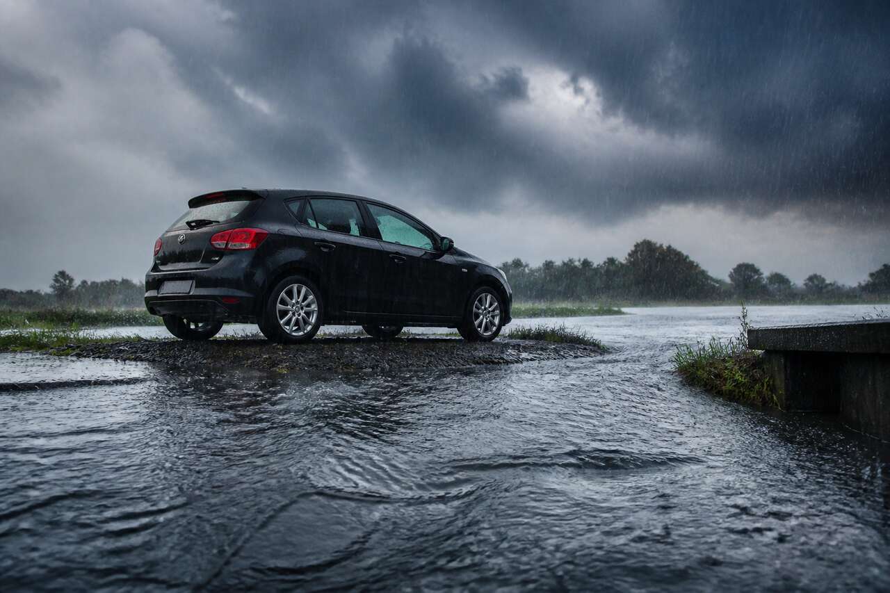 Comment protéger sa voiture contre les inondations ?