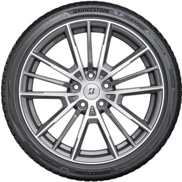 Découvrez notre test complet du pneu 4 saisons Bridgestone 245/45 R19 102W XL : performances, adhérence, confort et durabilité analysés en détail.